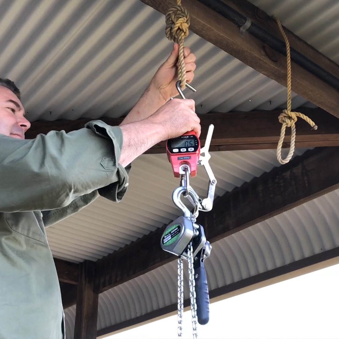 Digital wire tension strain gauge hanging