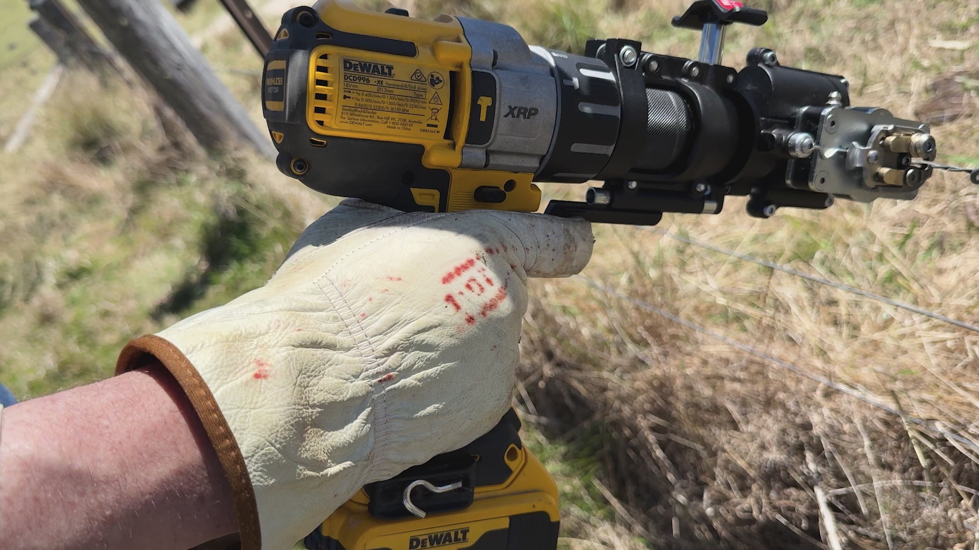 Load video: Holdfast Harpoon ground anchor system
